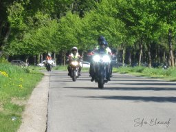 2025-05-11 - Motorbike-Emotion - Encadrement de Tracteurs et Vehicules Anciens - Courtil