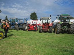 2025-07-20_Motorbike-Emotion_Encadrement-Tracteurs_Manhay