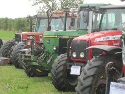 2025-07-20_Motorbike-Emotion_Encadrement-Tracteurs_Manhay