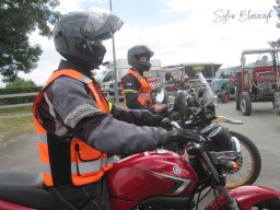 2025-07-20_Motorbike-Emotion_Encadrement-Tracteurs_Manhay
