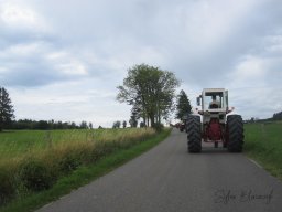 2025-07-20_Motorbike-Emotion_Encadrement-Tracteurs_Manhay